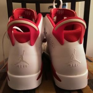 Air Jordan 6